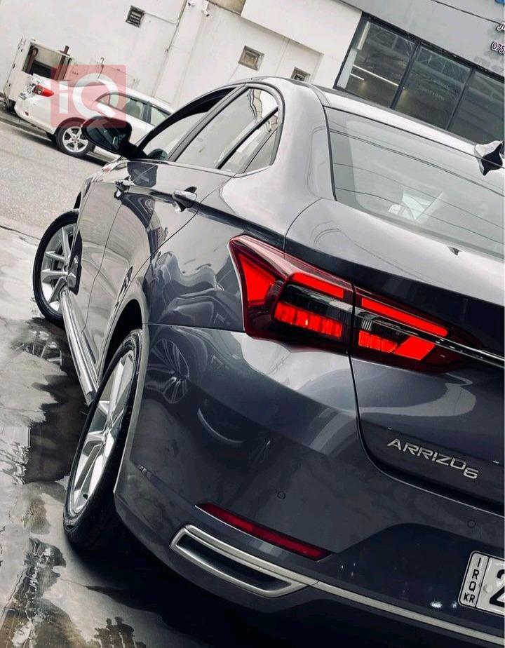 شيري أريزو 6